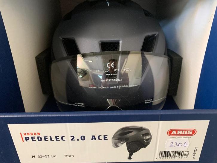 Nieuwe ABUS speedpedelec helm met vizier, Fietsen en Brommers, Fietsaccessoires | Fietshelmen, Nieuw, Heer of Dame, M, Ophalen of Verzenden
