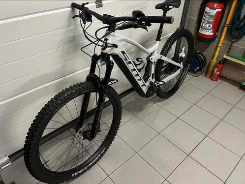 VTT SCOTT  carbone  taille M, Fietsen en Brommers, Elektrische fietsen, Zo goed als nieuw, Ophalen