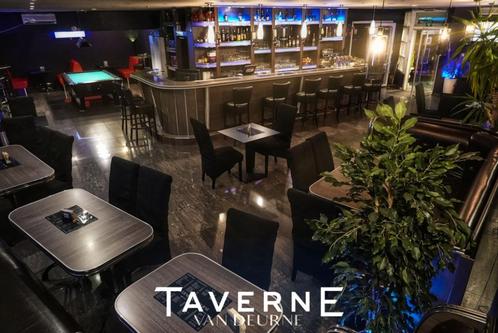 Bar & Café + Lounge & Nachtclub + Appartement te overhandige, Zakelijke goederen, Exploitaties en Overnames