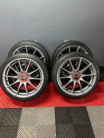 OZ Formula HLT 17” 5x100 SEMI SLICKS! beschikbaar voor biedingen