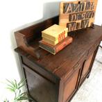 Antieke boerenkast uit grootmoeders tijd in OLM B 99 H 101, Ophalen