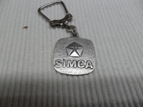 Vintage SIMCA sleutelhanger Conditie zie foto's, Verzamelen, Sleutelhangers, Gebruikt, Transport, Ophalen of Verzenden
