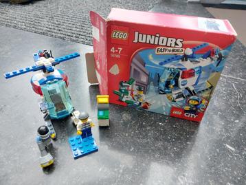 Lego 10720 politiehelikopterachtervolging beschikbaar voor biedingen