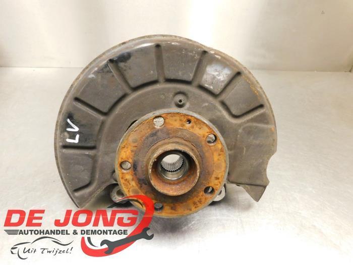 Fusee links-voor van een Volkswagen Passat, Auto-onderdelen, Ophanging en Onderstel, Volkswagen, Gebruikt, 3 maanden garantie