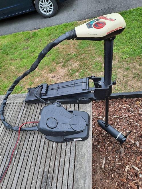 Minn Kota all terrain 36 AT + batterij, Watersport en Boten, Hengelsport | Algemeen, Gebruikt, Ophalen