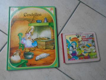 4 LIVRES:DUPUIS-BOAT-HEMMA../2 ALBUMS:WALT DISNEY-MENESTREL, Enlèvement ou Envoi, Utilisé