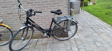 Dames/meisjsfiets Norta beschikbaar voor biedingen