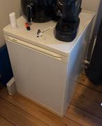 Ijskast met diepvriesvak, Elektronische apparatuur, Koelkasten en IJskasten, Ophalen, Gebruikt, Met vriesvak
