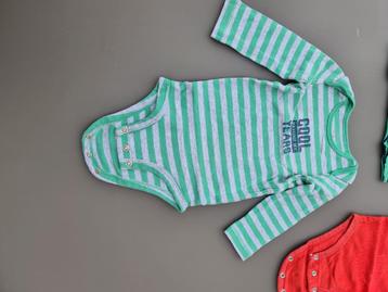 rompertje, body Carter 9m 74cm beschikbaar voor biedingen