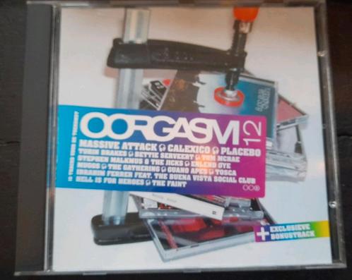 Cd Oorgasm 12 (2003), 15 tracks voor de toekomst, CD & DVD, CD | Compilations, Comme neuf, Rock et Metal, Enlèvement ou Envoi