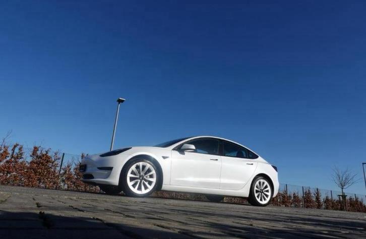 Tesla Model 3 Long Range Dual Motor – 2021 – NIEUWE BANDEN, Auto's, Tesla, Particulier, Model 3, 360° camera, Elektrisch, Stadsauto