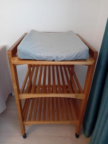 Commode beschikbaar voor biedingen