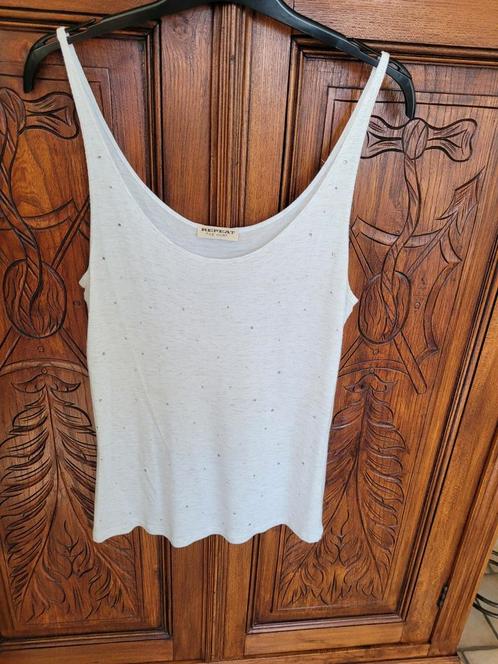 Luchtige top merk Repeat, 40...als nieuw, Kleding | Dames, Topjes, Zo goed als nieuw, Maat 38/40 (M), Wit, Ophalen of Verzenden