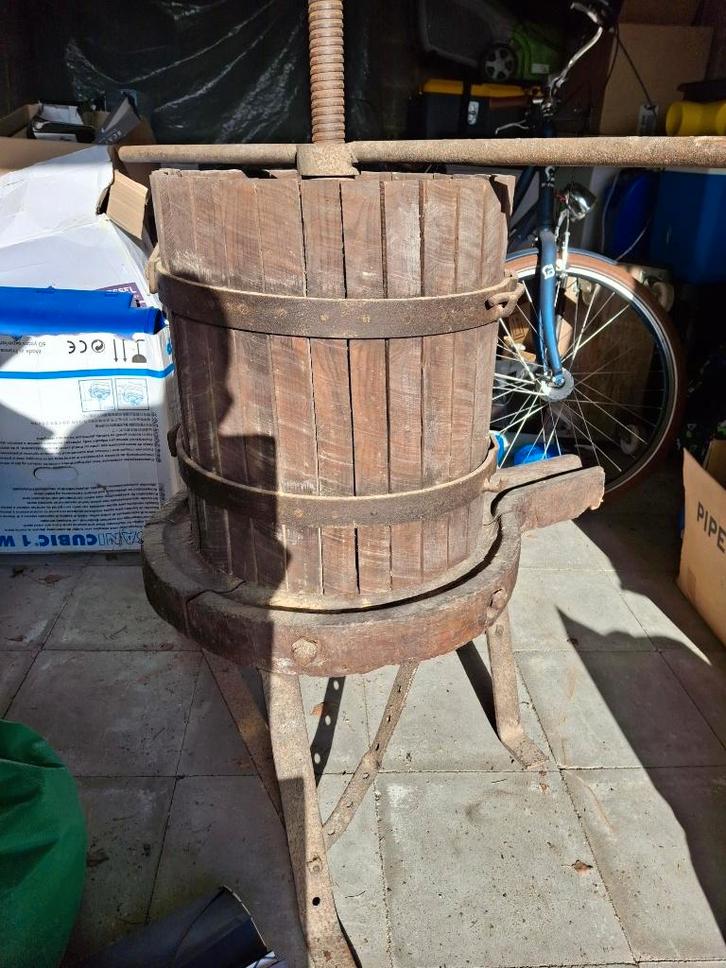 Oude fruitpers (decoratief object), Antiek en Kunst, Antiek | Glaswerk en Kristal, Ophalen