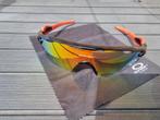 OAKLEY zonnebril, Handtassen en Accessoires, Ophalen, Zonnebril, Zwart, Nieuw