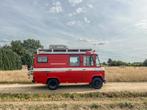 TE HUUR - Mercedes brandweer-ambulance & off-grid camper, Caravans en Kamperen