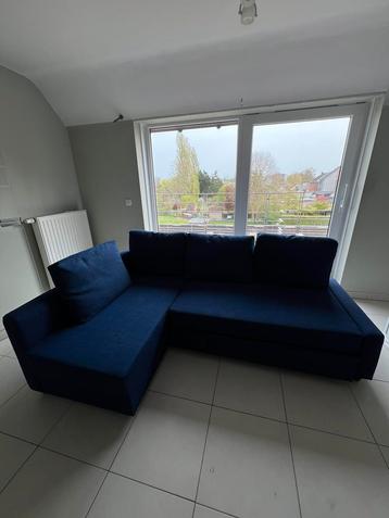 canapé d’angle bleu IKEA modèle FRIHETEN 