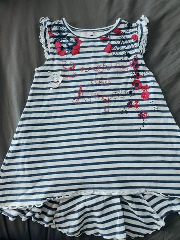 Robe asymétrique marin 8 ans beschikbaar voor biedingen
