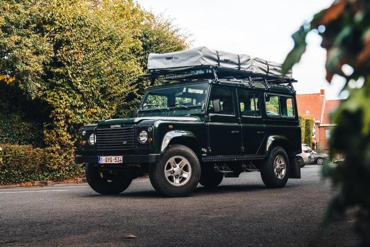 Land Rover Defender 110 TD5 met kampeeruitrusting, Auto's, Land Rover, Bedrijf, Te koop, 4x4, ABS, Alarm, Centrale vergrendeling