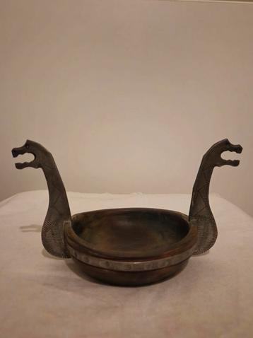 Oud/extreem zeldzaam Noors Viking ceremonieel drinkvat beschikbaar voor biedingen