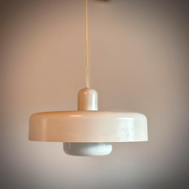 SUPERGAVE ORIGINELE VITRIKA HANGLAMP, Huis en Inrichting, Lampen | Hanglampen, Zo goed als nieuw, Ophalen