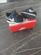Baskets Nike pointure 17, Ophalen