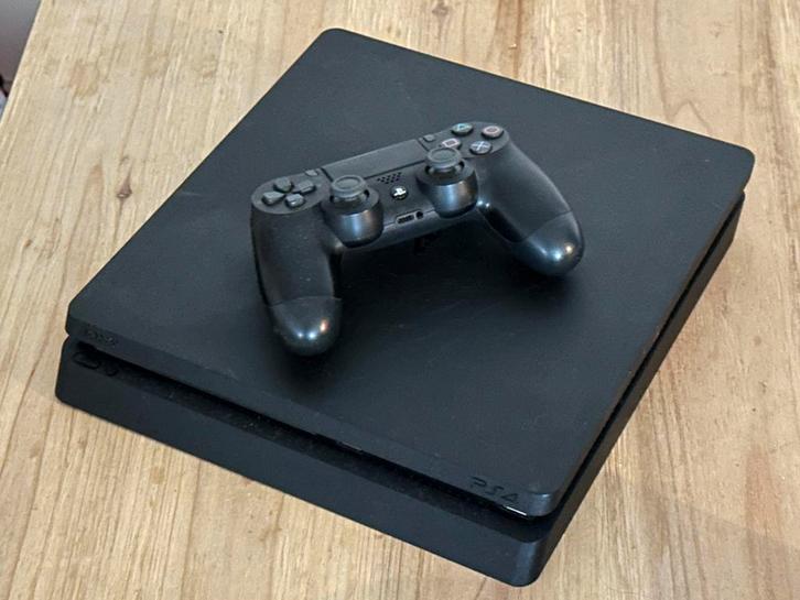 PlayStation 4 - 1 Tb - FW 9.00 + FC 26 + 14 Games - Modded, Games en Spelcomputers, Spelcomputers | Sony PlayStation 4, Zo goed als nieuw