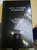 Host-fungus interplay, Comme neuf, Autres sciences, Enlèvement ou Envoi