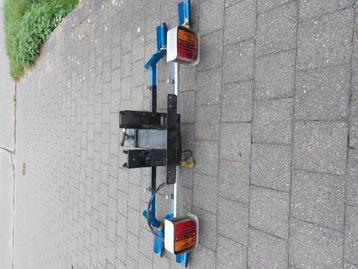 Fietsendrager beschikbaar voor biedingen