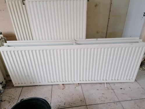 Radiator - chauffage, Doe-het-zelf en Bouw, Overige Doe-Het-Zelf en Bouw, Ophalen of Verzenden