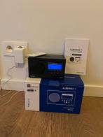 Wekkerradio TIVOLI type Albergo DAB+, Elektronische apparatuur, Wekkers, Ophalen, Zo goed als nieuw