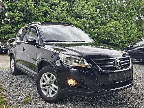 Volkswagen Tiguan 2.0 TDi * PANO+P.RADAR+... * CAR PASS *, Auto's, Volkswagen, Bedrijf, Te koop, Tiguan, ABS, Airbags, Airconditioning