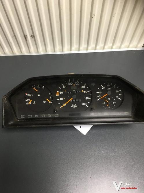 Mercedes W124  Diesel  124 542 6868    Km Tellerklok, Auto-onderdelen, Dashboard en Schakelaars, Gebruikt, Ophalen of Verzenden