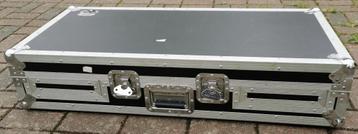 Flightcase DJ Road Ready - 3 compartiments beschikbaar voor biedingen
