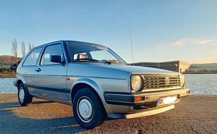 Golf 2 1.6 CL 75cv, Autos, Volkswagen, Particulier, Golf, Essence, Coupé, 3 portes, Boîte manuelle, Argent ou Gris, Autres couleurs