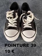 À vendre chaussures pointure 39 et 37,5, Ophalen of Verzenden, Zo goed als nieuw, Sneakers
