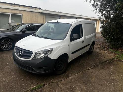 Mercedes citan 109 cdi euro 6 word gekeurd voor verkoop, Auto's, Bestelwagens en Lichte vracht, Particulier, Airbags, Airconditioning