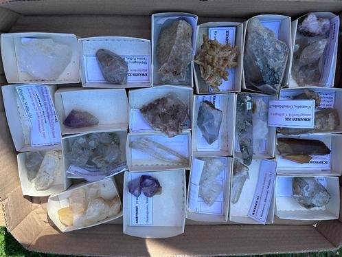 Mineralen / Kristallen  verzameling te koop, Verzamelen, Mineralen en Fossielen, Mineraal, Ophalen
