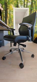 Professionele Bureaustoel in leder., Huis en Inrichting, Ophalen, Zo goed als nieuw, Bureaustoel