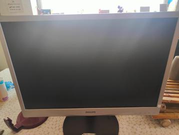 Klein tv scherm + monitor 