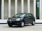 Nissan Qashqai 2.0 Tekna Benzine / Automatic, Auto's, Nissan, Automaat, Parkeersensor, 1995 cc, Zwart