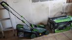 Accu grasmaaier voor kleine, effen tuin, Ophalen, Cirkelmaaier, Accu-grasmaaier, Zo goed als nieuw