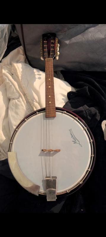 Banjo marma beschikbaar voor biedingen