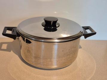 Kookpot met deksel 4L, GEEN INDUCTIE! beschikbaar voor biedingen
