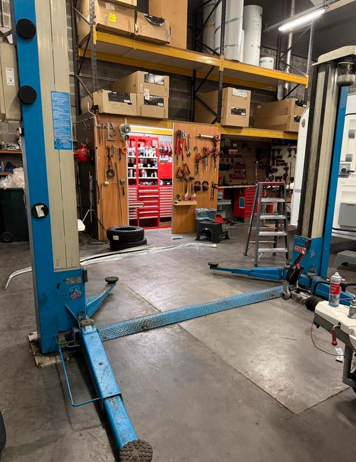 Autobrug van het merk Ravaglioli, Auto diversen, Overige Auto diversen, Ophalen