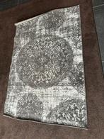 2 stuk tapijt per stuk, Huis en Inrichting, Stoffering | Tapijten en Vloerkleden, Ophalen, Zo goed als nieuw