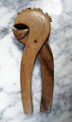 vintage houten notenkraker, Antiquités & Art, Enlèvement ou Envoi