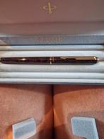 PARKER Sonnet Rode Lak Rollerball met Gouden Details, Ophalen of Verzenden, Nieuw, Parker