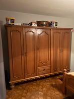 grote antieke kledingkast, Huis en Inrichting, Slaapkamer | Complete slaapkamers, Ophalen, Zo goed als nieuw
