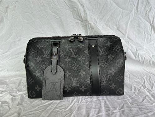 LOUIS VUITTON CITY KEEPALL, Bijoux, Sacs & Beauté, Sacs | Sacs à bandoulière, Neuf, Autres marques, Noir, Cuir, Enlèvement ou Envoi